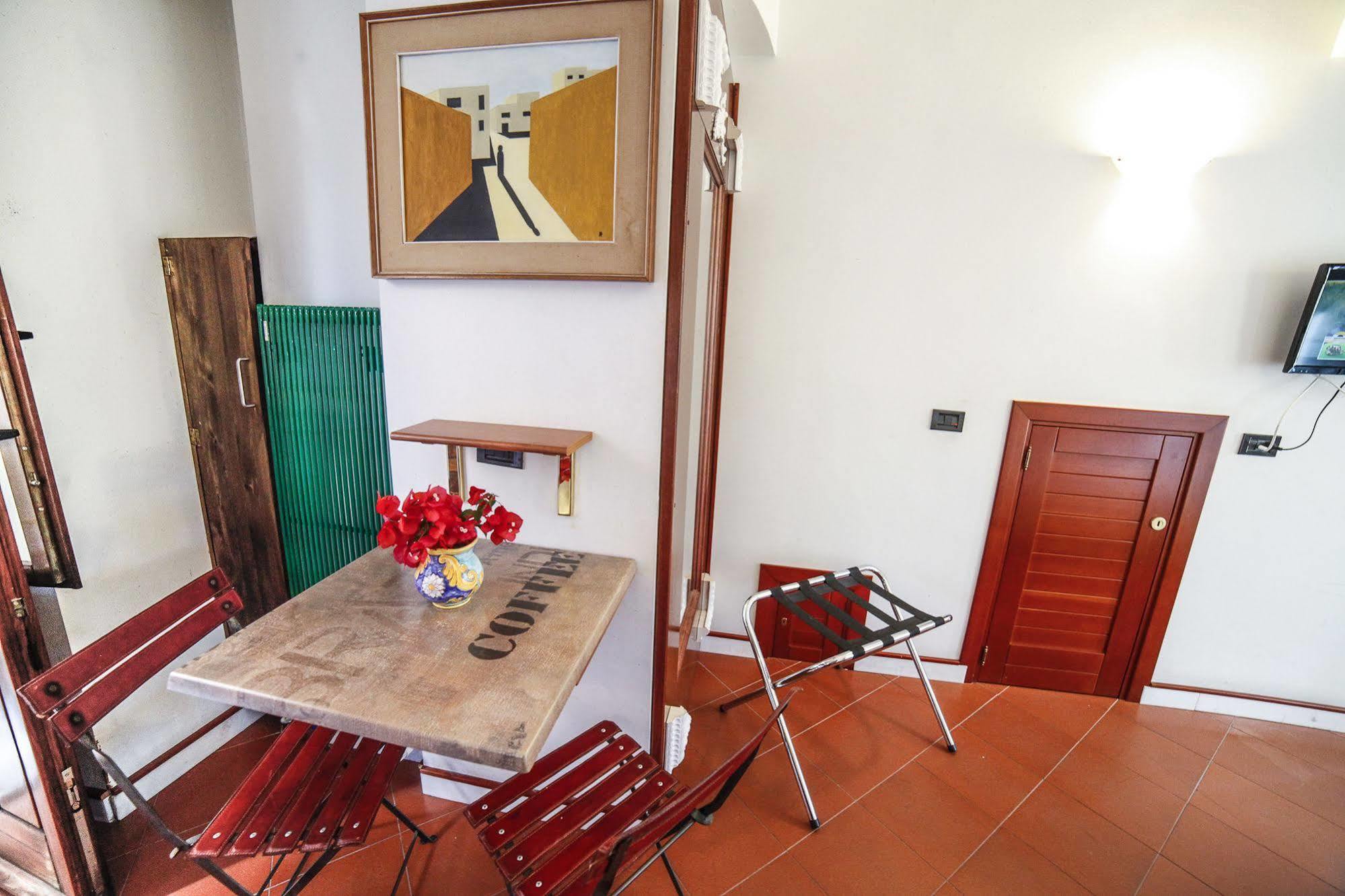 Il Gelsomino Taormina Center Apartment Bagian luar foto