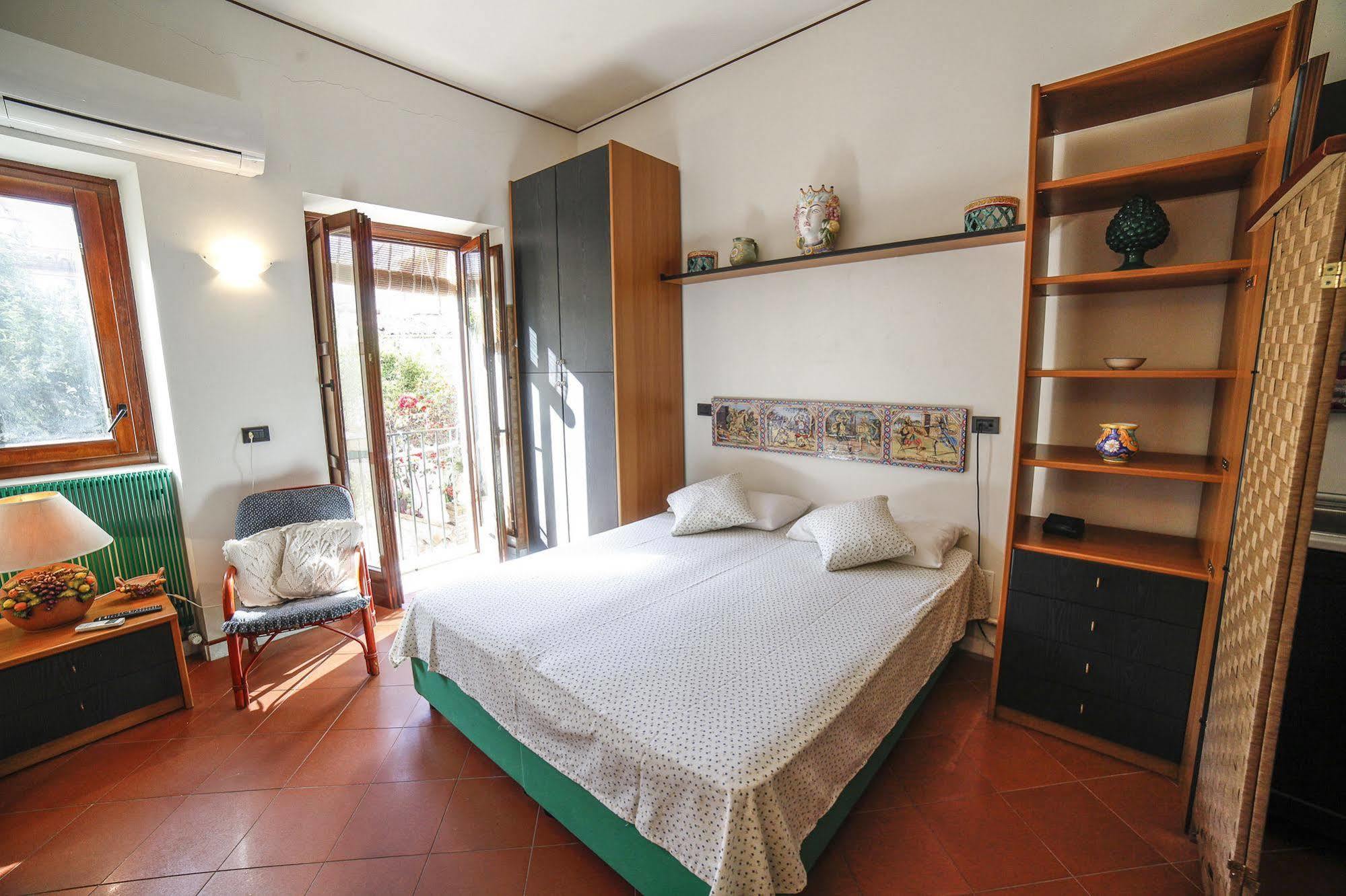 Il Gelsomino Taormina Center Apartment Bagian luar foto