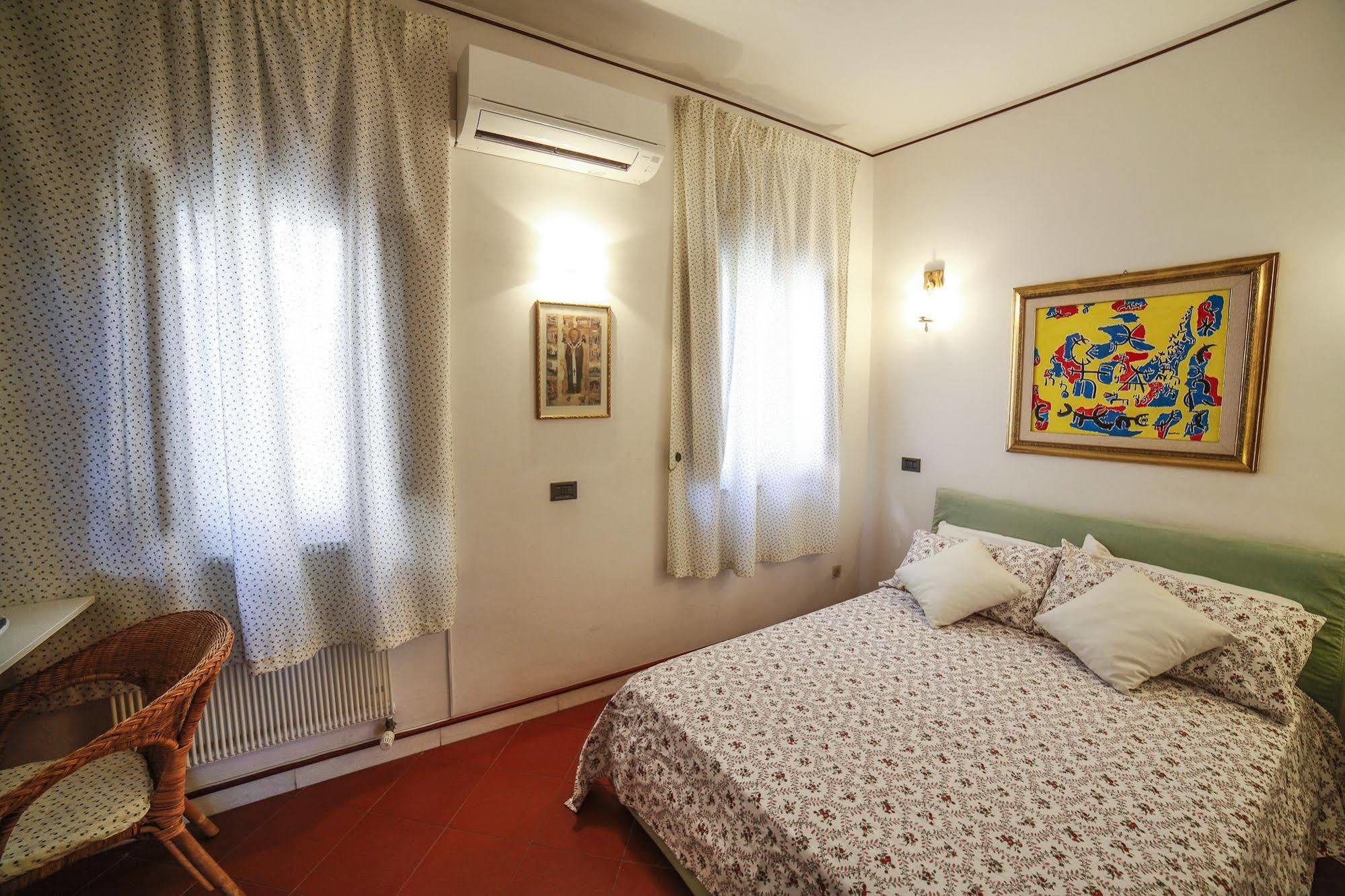 Il Gelsomino Taormina Center Apartment Bagian luar foto