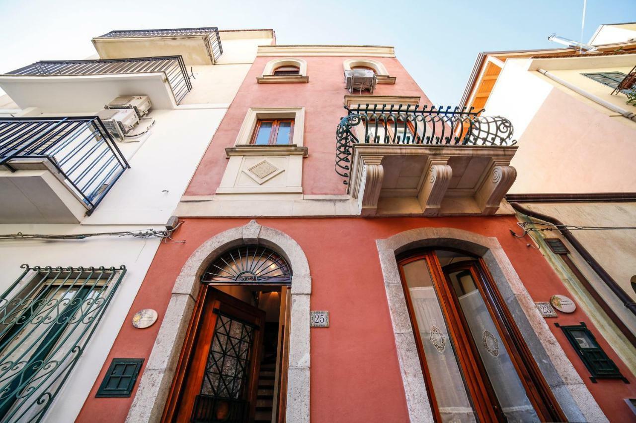 Il Gelsomino Taormina Center Apartment Bagian luar foto